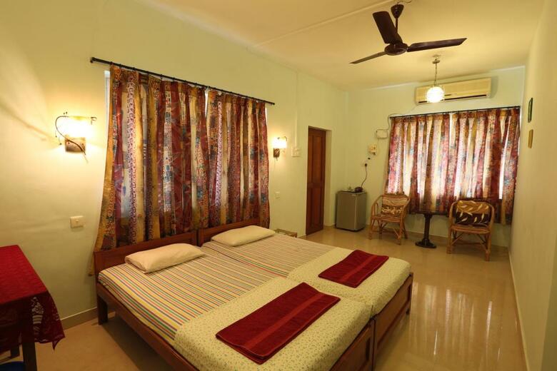 Hostal Sea Pearl Guesthouse