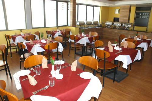Apartamentos Park Wood Suites