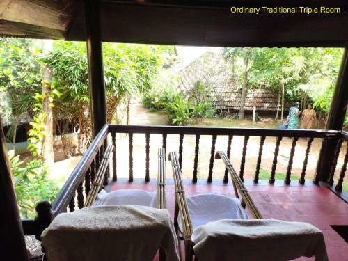 Hotel Varkala Marine Palace