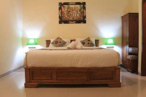 Hostal Reynold Artha Guest House