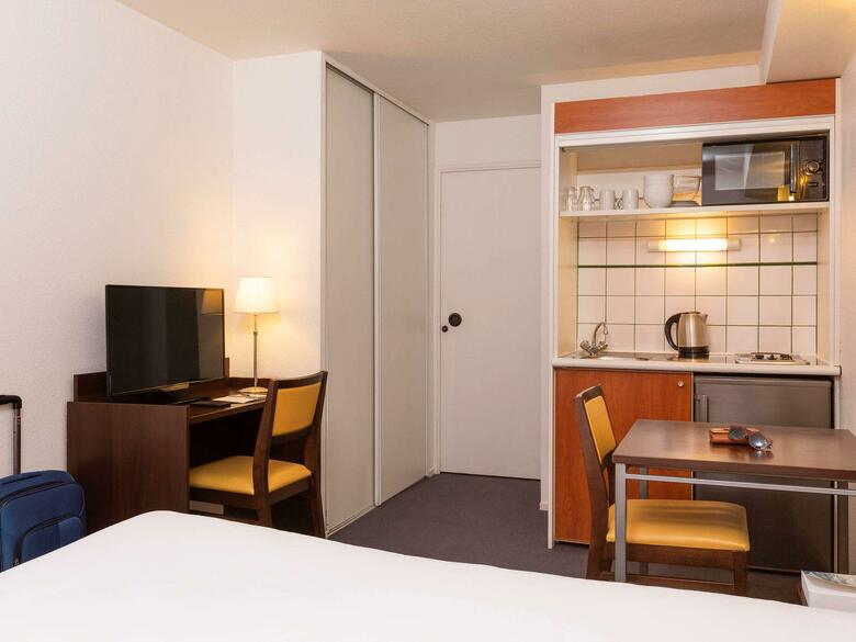 Aparthotel Adagio Access La Defense Leonard de Vinci