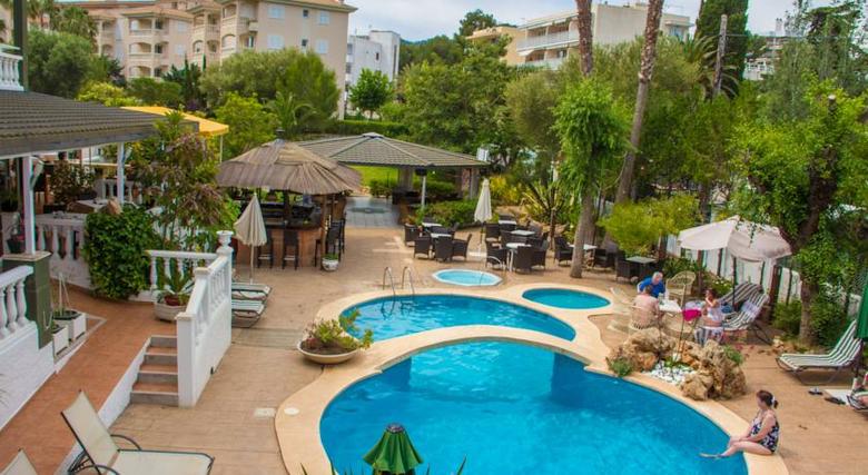 Hotel Mayurca