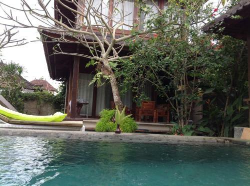 Hostal Ningmas Guesthouse II