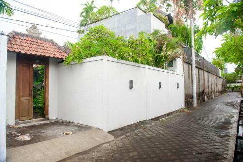 Hideaways Seminyak Villa