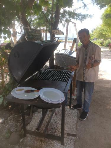 Hostal Ana Warung & Bungalows
