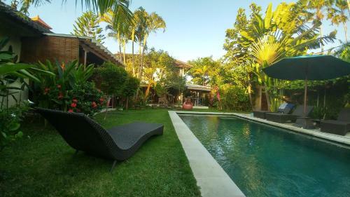 "villa Sarah" New Private