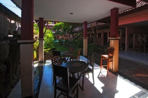Hotel Pesona Beach Inn