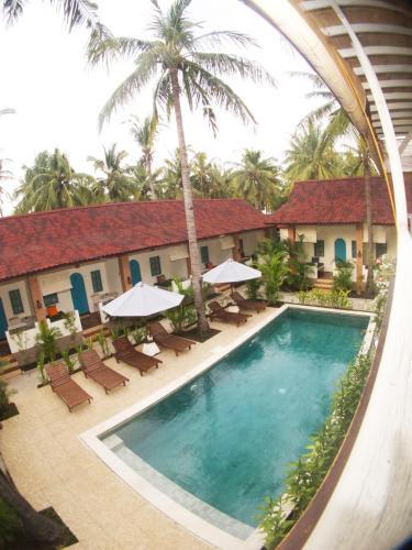 White Coconut Cottage