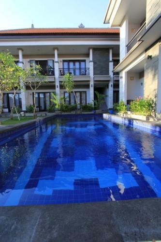 Hostal De Dukuh Guest House