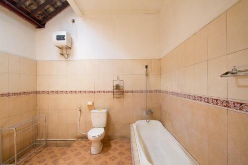 Hostal Agura Bungalow Petitenget Beach