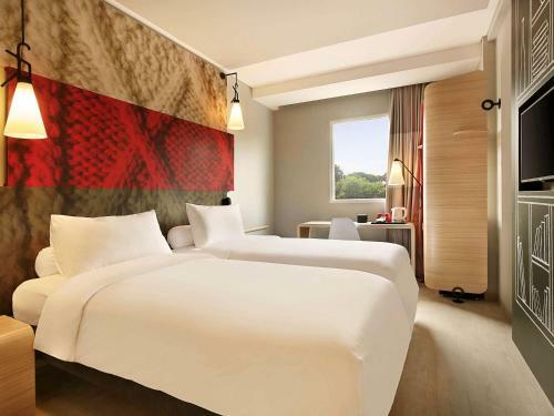 Hotel Ibis Bali Legian Street