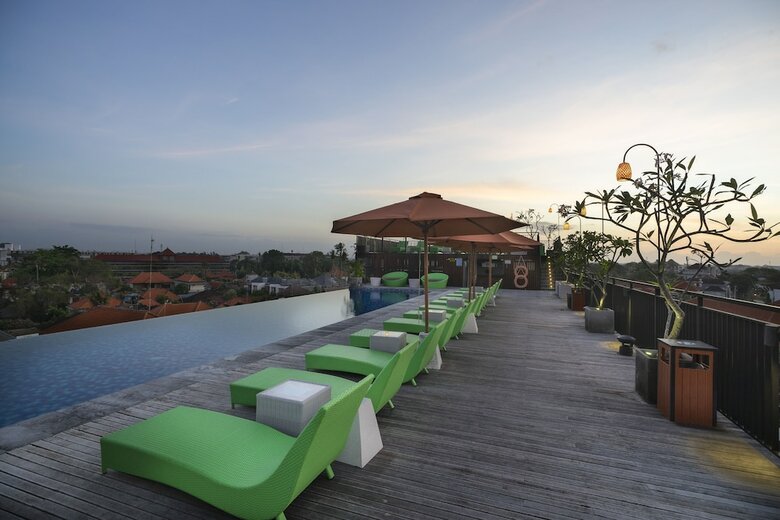 Zest Hotel Legian