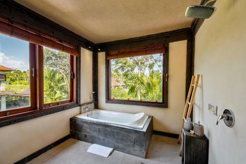 Hotel Santosha Villas