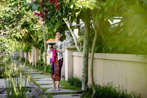 Hotel Santosha Villas