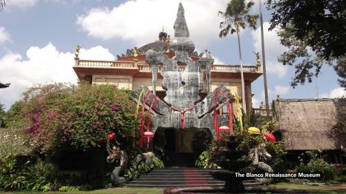 Hotel Zen Premium Ubud Bisma 3