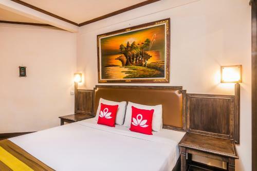Hotel Zen Rooms Kuta Flora