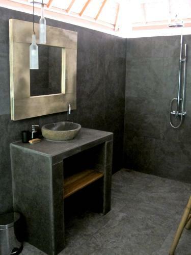 Hostal Breathe Villa Meno