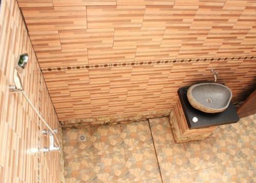 Hostal A_one House