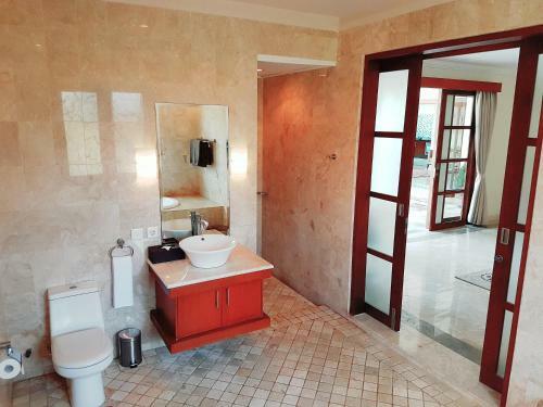 Hostal Lily Luxury Suites