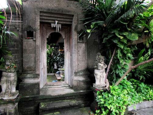 Hostal Griya Ayu Inn