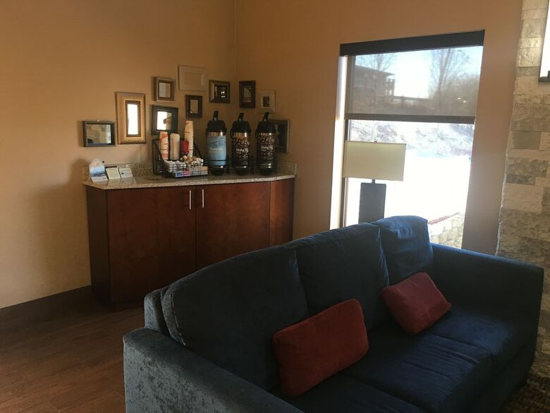 Hotel Comfort Inn