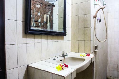 Hotel Berlian Beach Inn Kuta