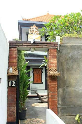 Hostal Lucky Family House