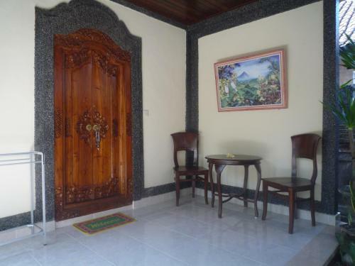 Hostal Shindu Home Stay