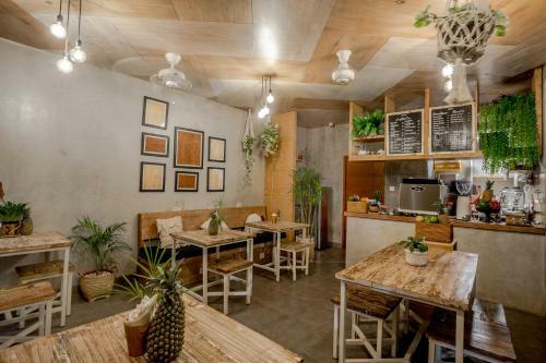 Lokal Bali Hostel