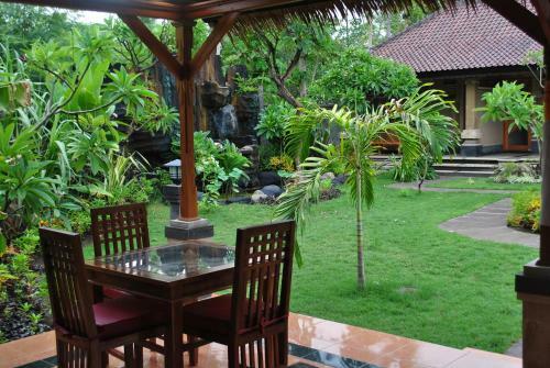 Bed & Breakfast D & D Dive Center Pemuteran