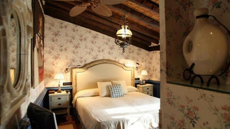 Hotel Castillo De Soma�n