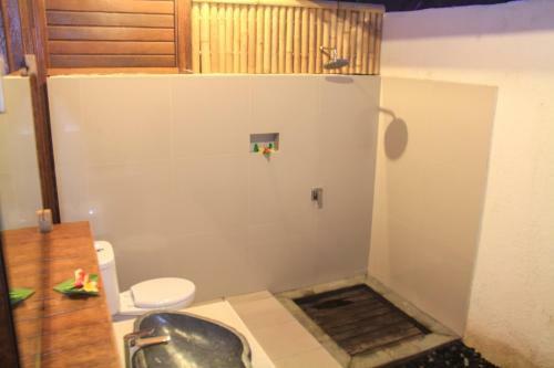 Koji Garden Huts - Chse Certified