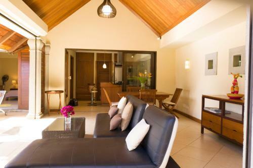 Villa Oasis 8