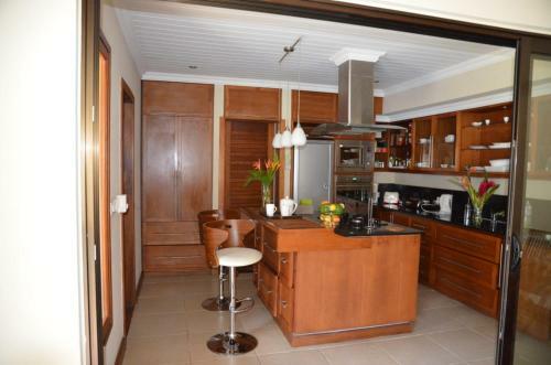 Villa Oasis 8