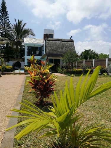 Villa Kayana
