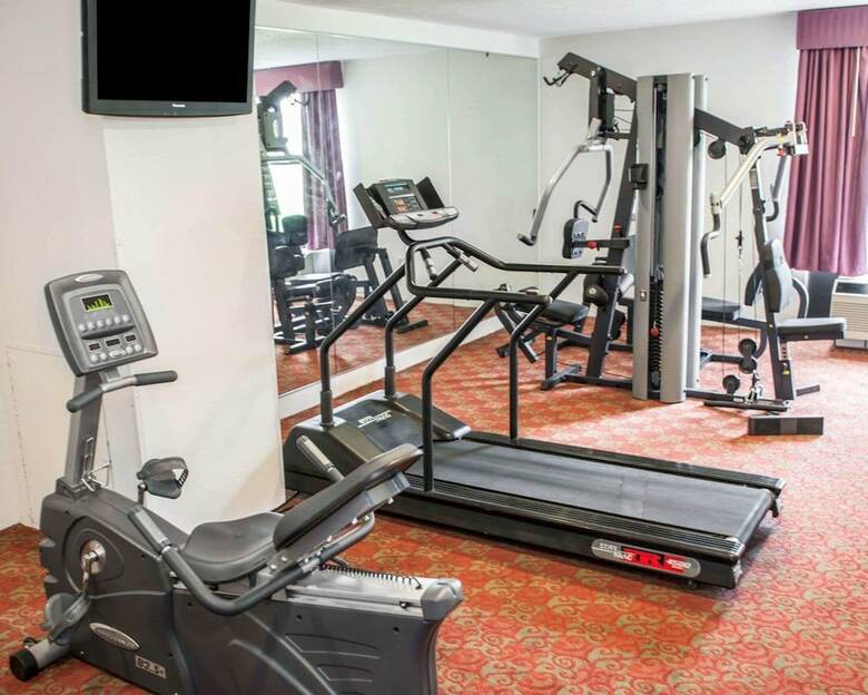 Hotel Quality Inn & Suites