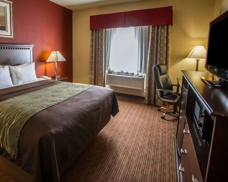 Hotel Comfort Inn West