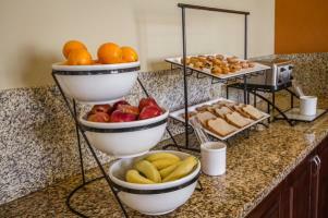 Hotel Comfort Inn West