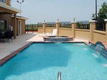 Hotel Suburban Extended Stay