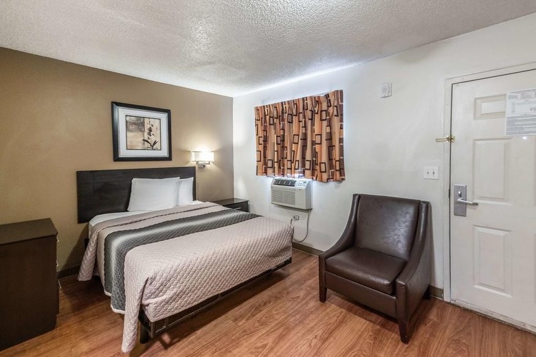 Hotel Hometowne Studios Orlando South