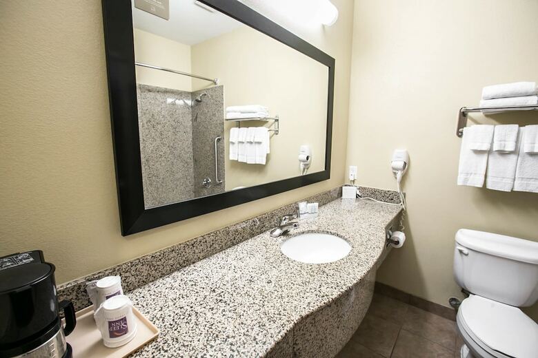 Hotel Sleep Inn & Suites