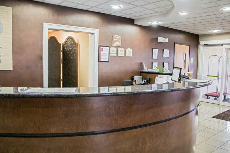 Hotel Comfort Suites
