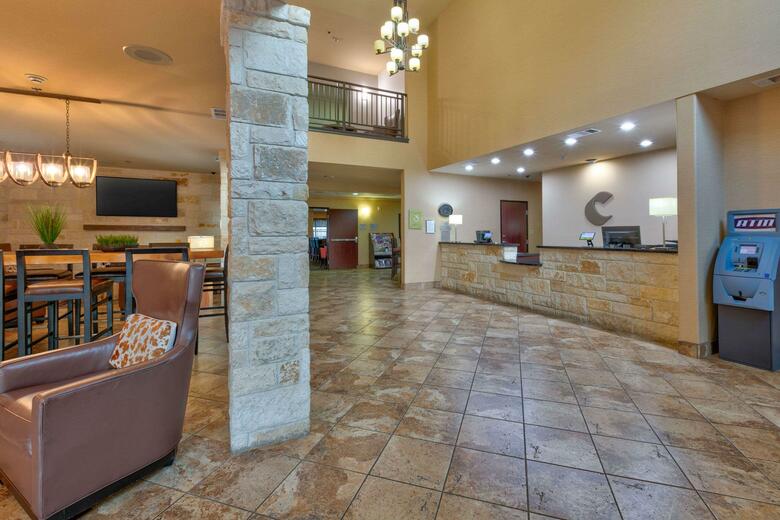 Hotel Comfort Suites