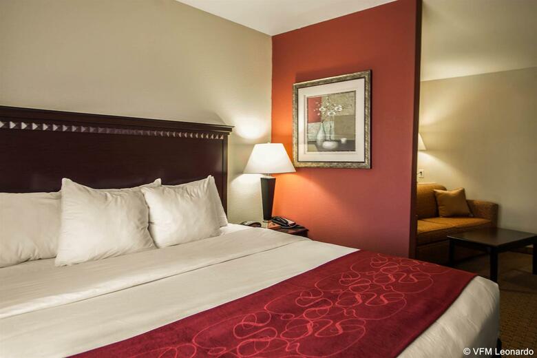Hotel Comfort Suites