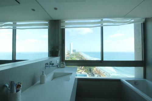 Sea Apartment