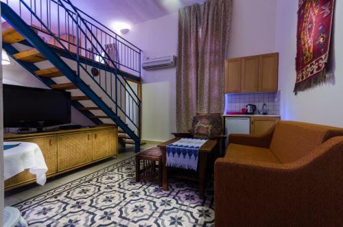 Bed & Breakfast Jerusalem Garden Home