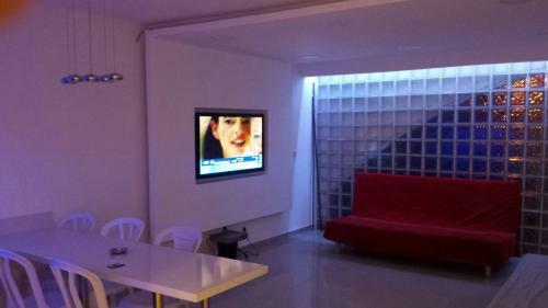 Avshalom Holiday Apartments