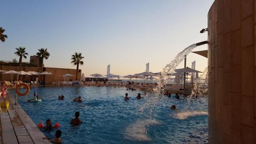 Luxury Sea View Apartment In Hotel Daniel