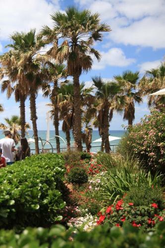 Luxury Sea View Apartment In Hotel Daniel