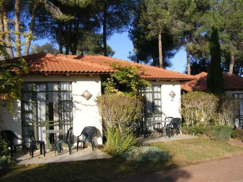 Lodge Shoresh Green Hills